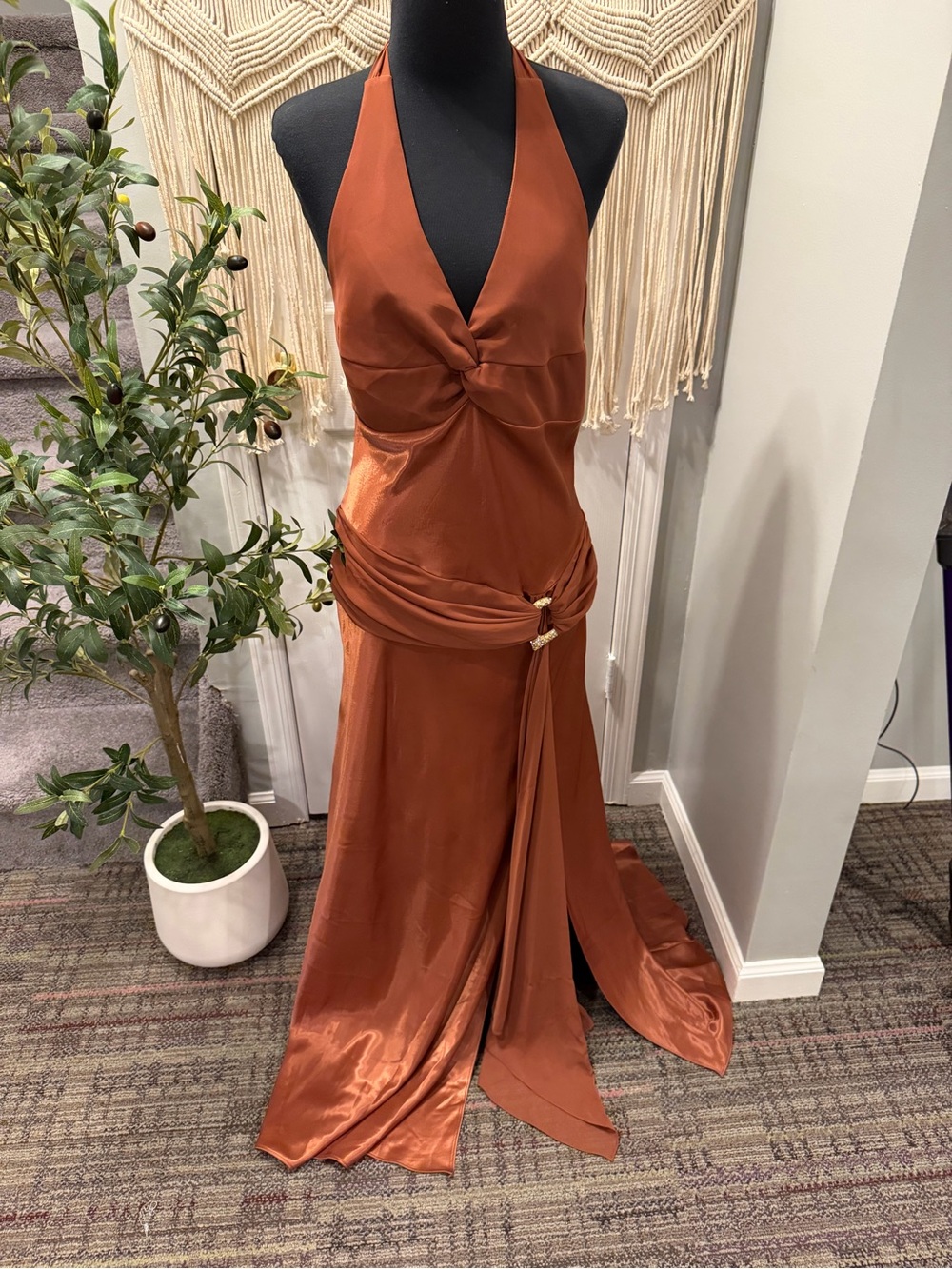 Vintage Backless l Halter Evening Gown in Rust size Xl fit a medium